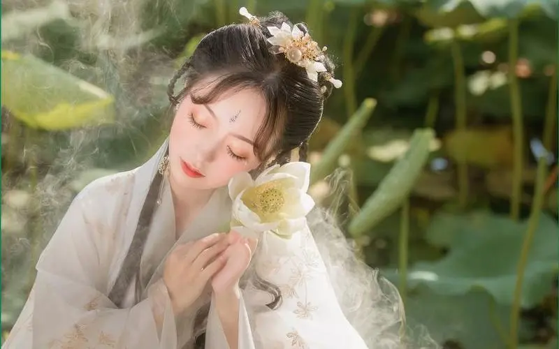 上周在鼓楼区高端洗浴会所,严选优质模特级技师,私人定制